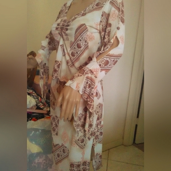 VINTAGE FLORAL FEMININE SKIRT SET BY STUDIO F SZ. LG?(RUNS SMALLER) FANTASTIC ! - Picture 7 of 9